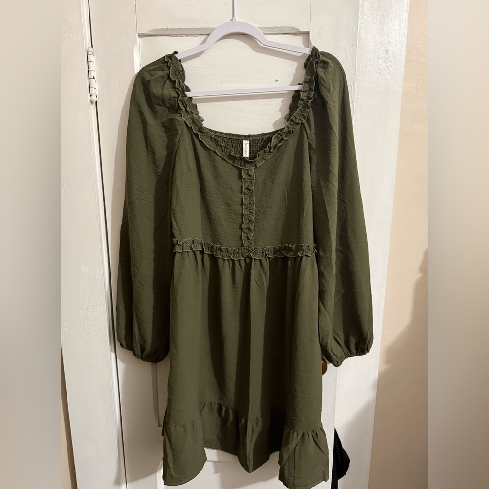 Brand new with tags dokotoo dress size large